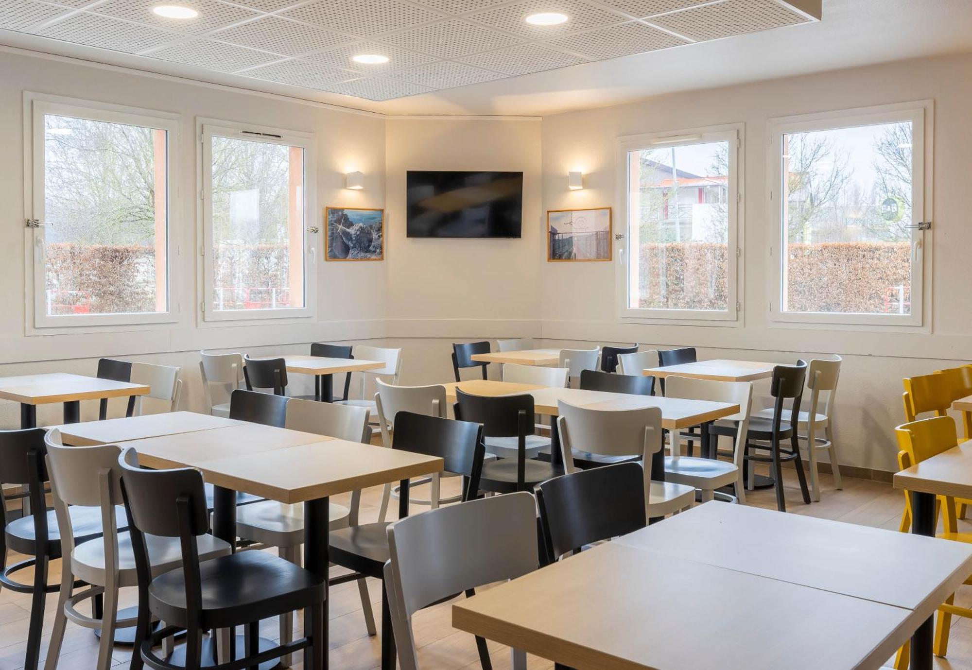 B&B Hotel Auxerre Monéteau Екстериор снимка